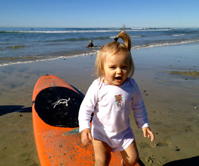 Up and coming "stand up paddler".... after her Tutu's heart!